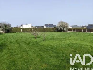 Terrain à bâtir à Rieux (56350)