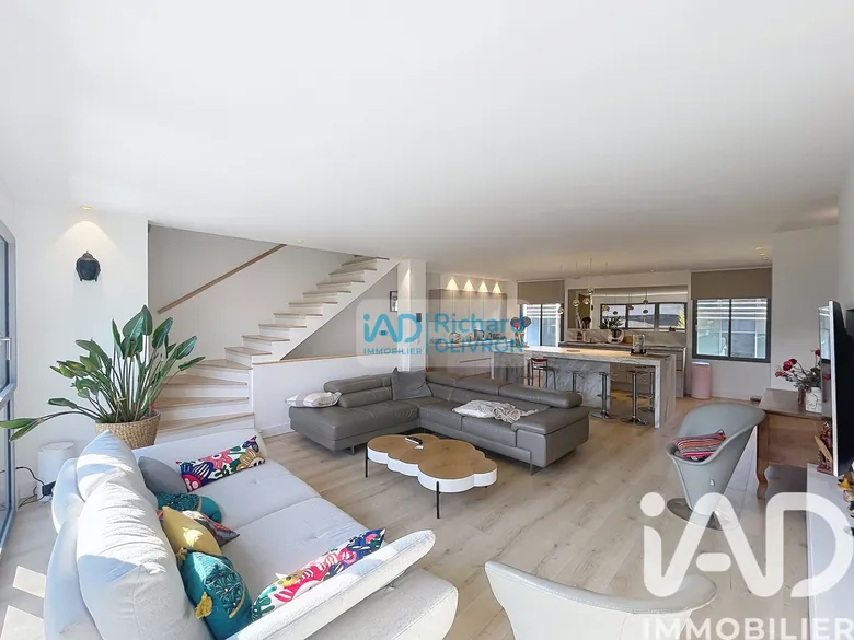 Maison 6 pièces 145 m² · à Tours · 145 m² · 625 000 €