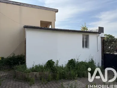 House in Nanterre (92000)