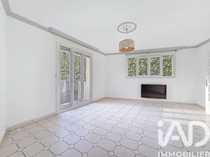 Apartment in Villemomble (93250)