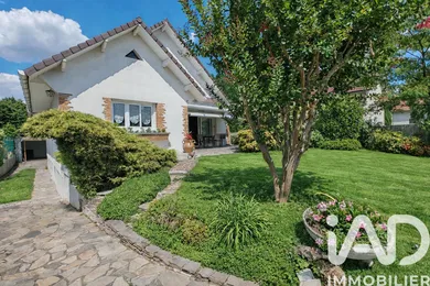 House in Sainte-Geneviève-des-Bois (91700)