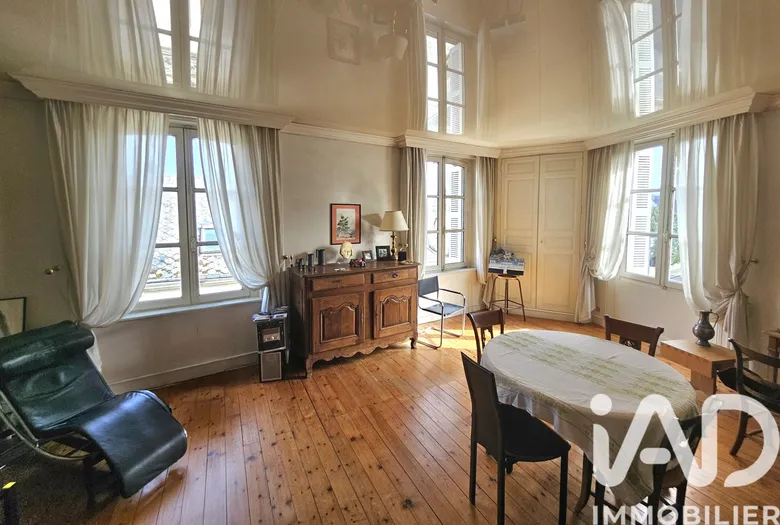 Appartement 5 pièces 155 m² · à Monnaie · 155 m² · 236 500 €