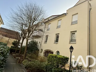 Apartment in Sucy-en-Brie (94370)