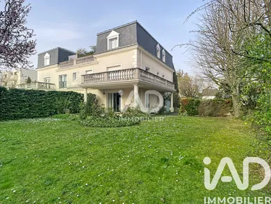 Duplex à Saint-Maur-des-Fossés (94100)