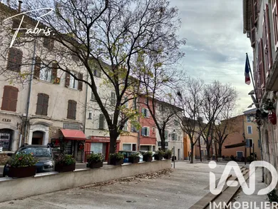 Immeuble à La Valette-du-Var (83160)