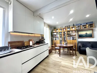 Duplex in Maisons-Alfort (94700)