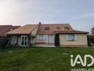 Maison traditionnelle à Orvilliers (78910)