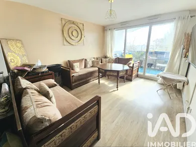 Apartment in La Courneuve (93120)