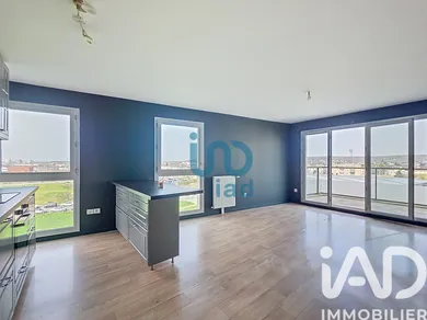 Apartment in Mantes-la-Ville (78711)