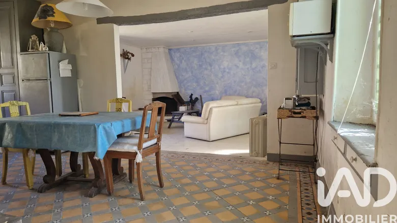 Maison 5 pièces 140 m² · à Neuvy-Sautour · 140 m² · 97 500 €
