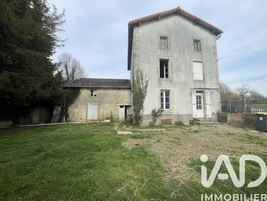 House in Pamproux (79800)