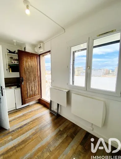 Studio à Marseille (13005)