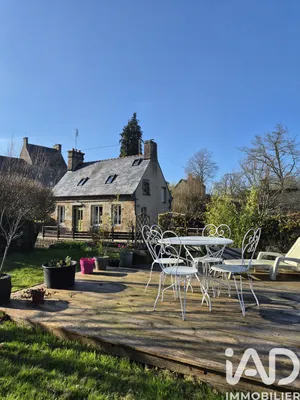 Maison à La Bazouge-du-Désert (35420)