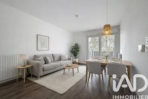 Apartment in Nantes (44300)