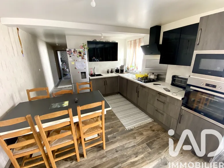 Maison 5 pièces 106 m² · à Vitry-le-François · 106 m² · 147 000 €