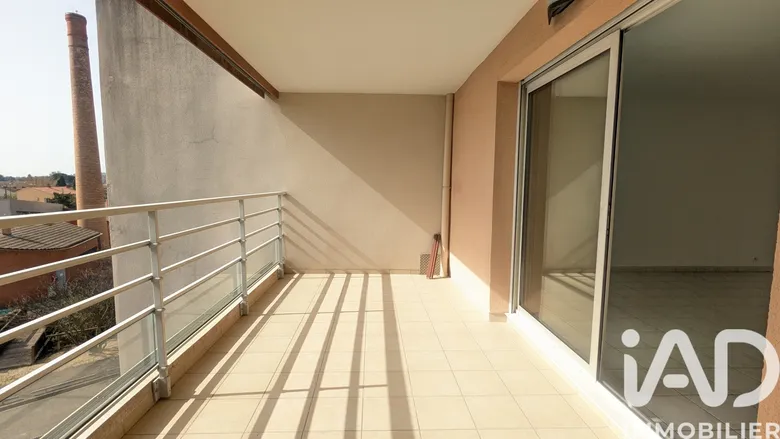 Appartement 3 pièces 75 m² · à Entraigues-sur-la-Sorgue · 75 m² · 225 000 €
