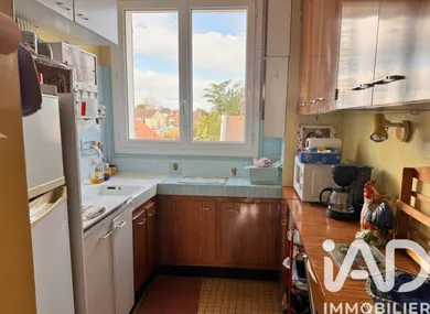 Apartment in Le Pecq (78230)