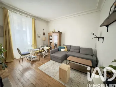 Apartment in Paris (75013)