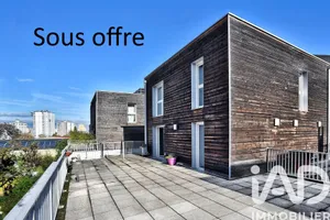 Apartment in Villeurbanne (69100)