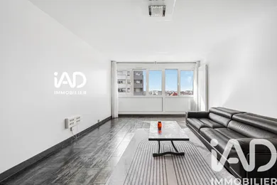 Apartment in Asnières-sur-Seine (92600)