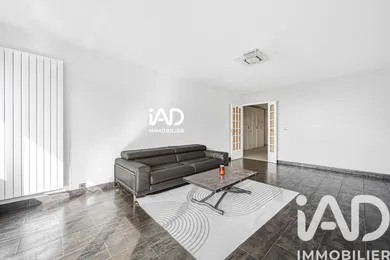 Apartment in Asnières-sur-Seine (92600)