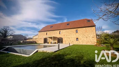 Maison d'architecte à Lacapelle-Marival (46120)