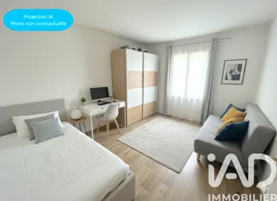 Apartment in Les Ulis (91940)