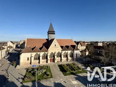 Duplex à Sainte-Savine (10300)