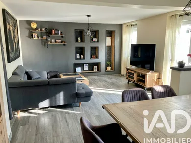 House in Damery (51480)