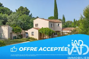 House in Rochefort-du-Gard (30650)