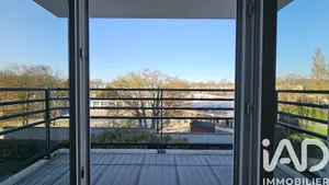 Apartment in Verneuil-sur-Seine (78480)