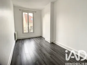 Apartment in Asnières-sur-Seine (92600)