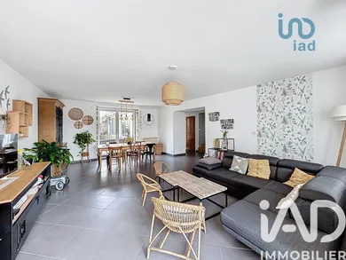 Maison de village à Véranne (42520)