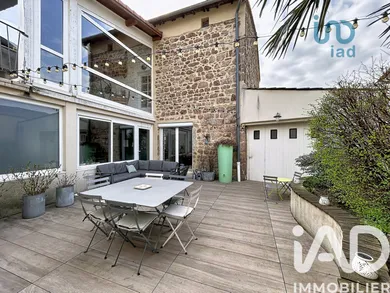 Maison de village à Véranne (42520)