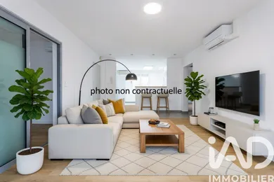 Apartment in Villeneuve-lès-Avignon (30400)
