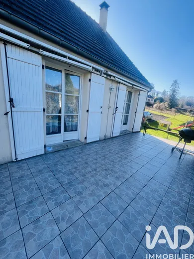 Detached house in Arcy-Sainte-Restitue (02130)