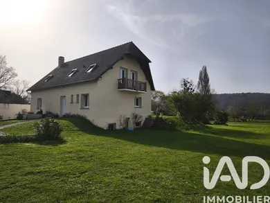 Maison traditionnelle à Notre-Dame-de-l'Isle (27940)