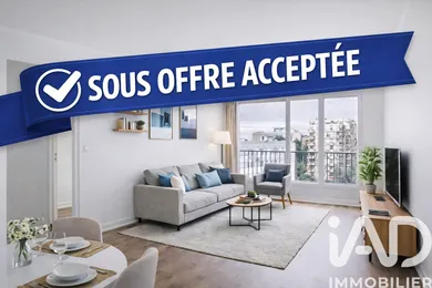 Apartment in Courbevoie (92400)