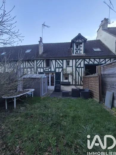 Village house in Saint-Jean-les-Deux-Jumeaux (77660)