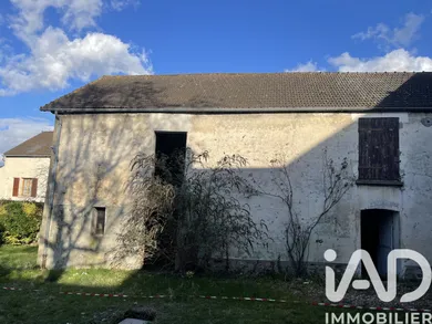 House in Mézières-sur-Seine (78970)