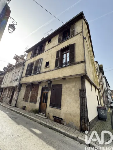 Apartment in Troyes (10000)