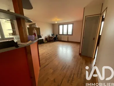 Immeuble à Vaiges (53480)