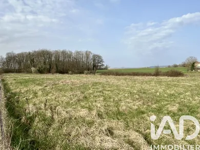 Building plot in Montfey (10130)