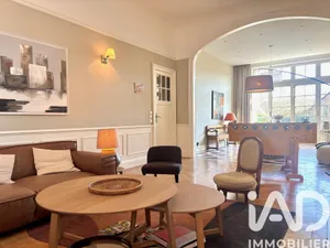 Maison à Croix (59170)