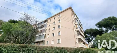 Apartment in Toulon (83000)