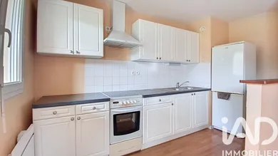Apartment in Pleumeleuc (35137)