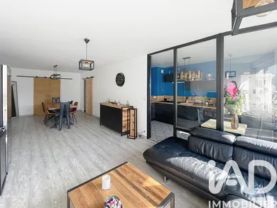 Apartment in Reims (51100)