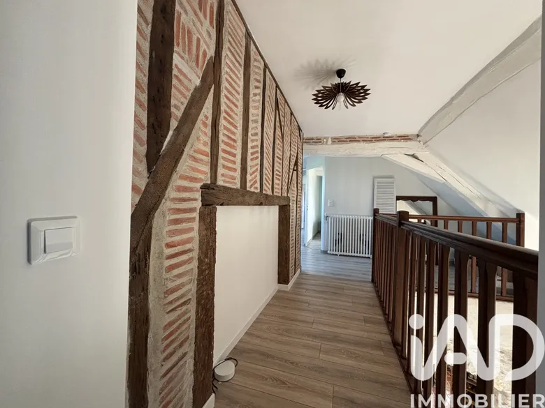 Maison 9 pièces 208 m² · à Chambourg-sur-Indre · 208 m² · 409 000 €