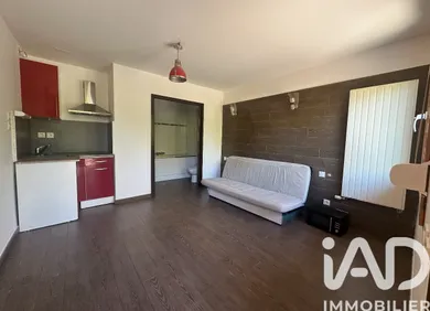 Appartement à SAINTE SAVINE (10300)