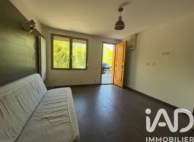 Apartment in SAINTE SAVINE (10300)
